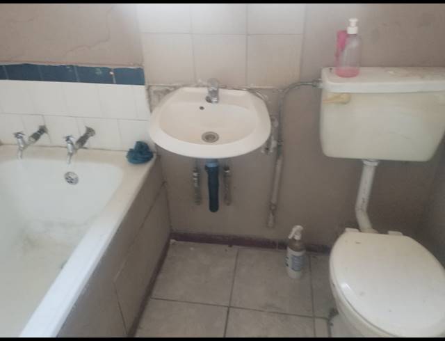 16 BEDROOM APARTMENT BLOCK FOR SALE IN VEREENIGING CENTRAL